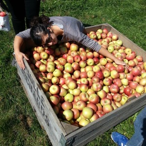 La De Blog - Kimmi & apples